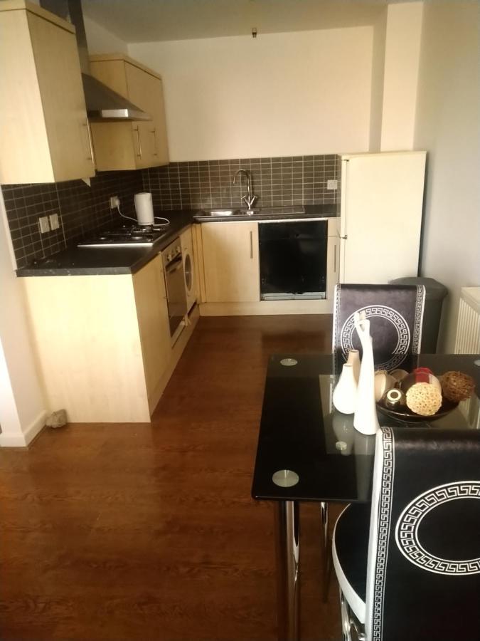 Double Room Close To Bradford University And City Centre Exterior photo